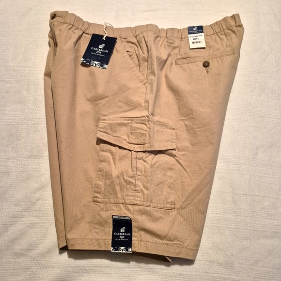 Caribbean Joe men's size XXL tan cargo shorts, 6 pocket, NWT small marks - Picture 6 of 6